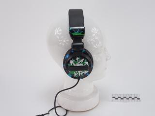 HEADPHONES