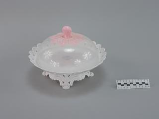 PLATTER WITH LID