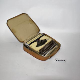 TYPEWRITER