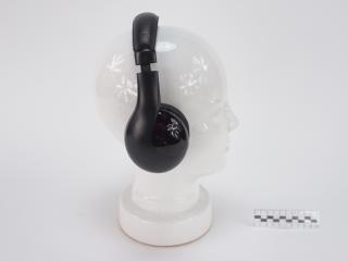 HEADPHONES