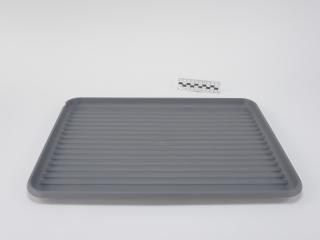TRAY