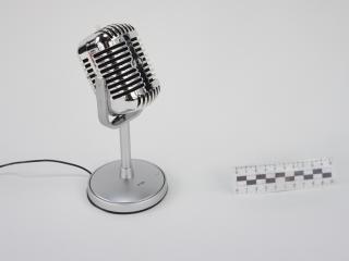 MICROPHONE