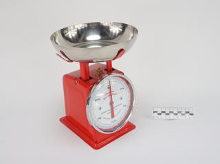 KITCHEN SCALE