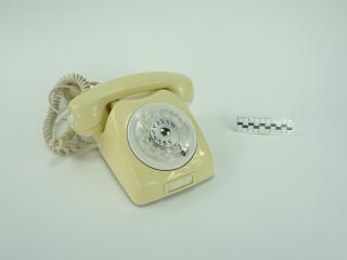 TELEFON STACJONARNY