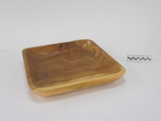 TRAY