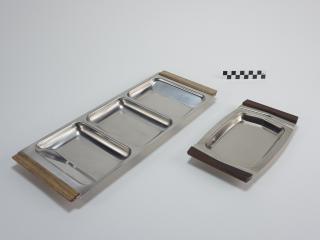 TRAY