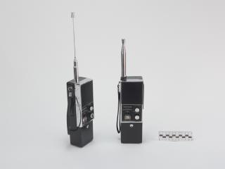 WALKIE-TALKIE RADIO