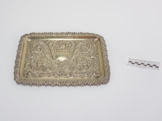 TRAY