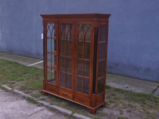 WITRYNA BIBLIOTECZKA