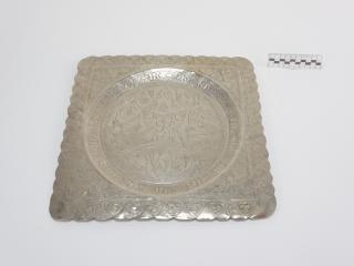 TRAY