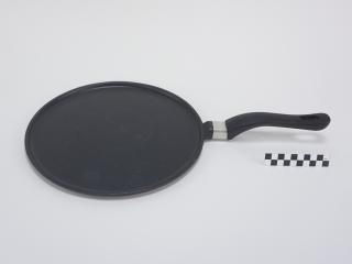FRYING PAN