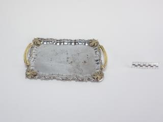 TRAY