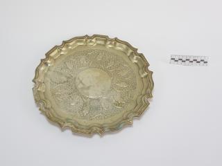 TRAY