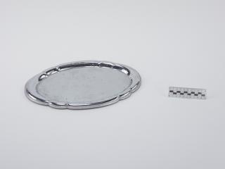 TRAY