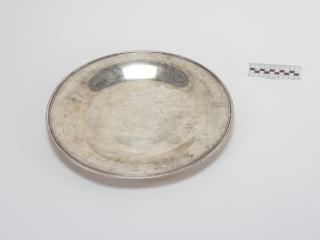 TRAY