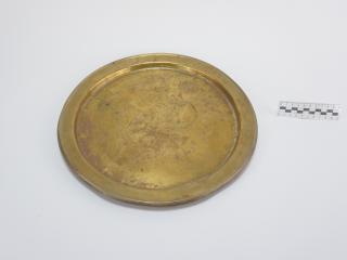 TRAY