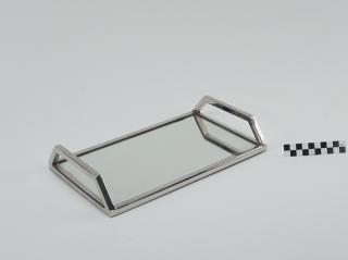 TRAY