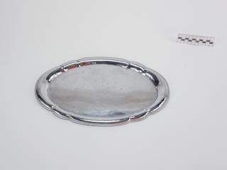 TRAY
