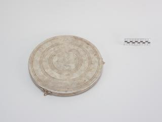 TRAY