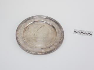 TRAY