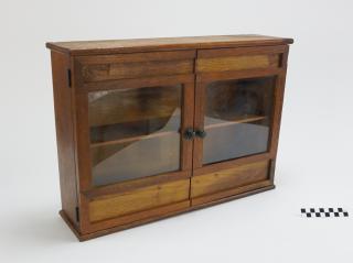 HANGING CABINET