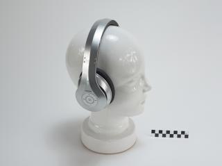 HEADPHONES