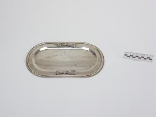 TRAY