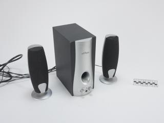 SPEAKERS