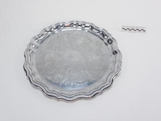 TRAY