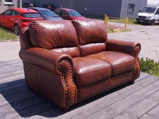 KANAPA SOFA