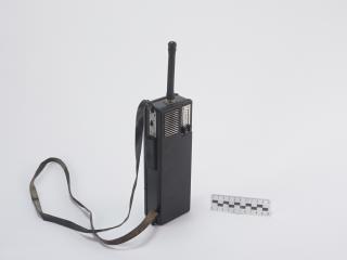 WALKIE-TALKIE TWO-WAY RADIO