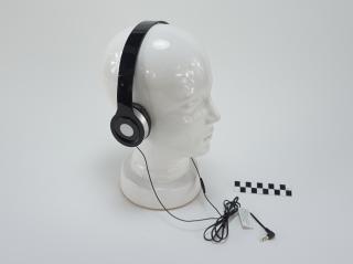 HEADPHONES