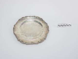 TRAY