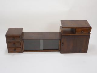 KITCHEN CABINET
