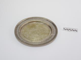 TRAY