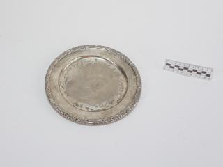 TRAY