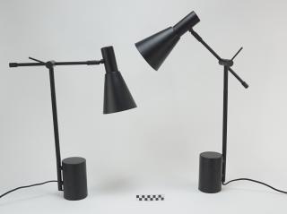 DESK LAMP
