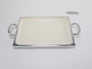 TRAY