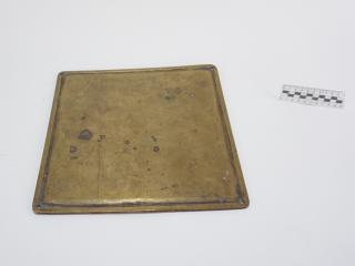 TRAY