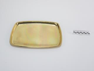 TRAY