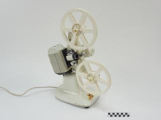 RZUTNIK PROJEKTOR