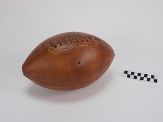 PIŁKA DO RUGBY