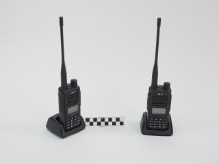 WALKIE-TALKIE TWO-WAY RADIO