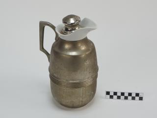 THERMOS