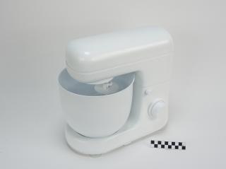 FOOD PROCESSOR