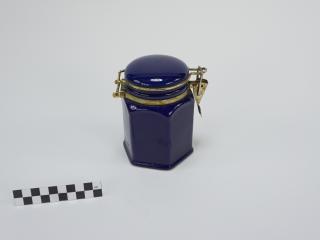 KITCHEN CONTAINER