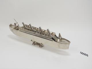 MODEL STATKU FIGURKA