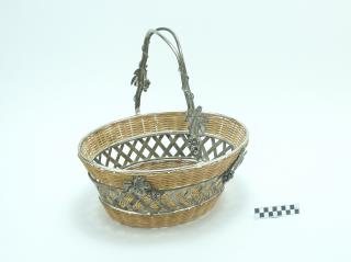 FRUIT BASKET