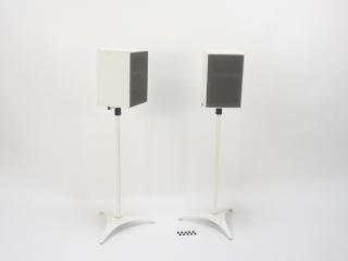 FLOOR SPEAKERS