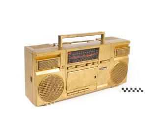 BOOMBOX